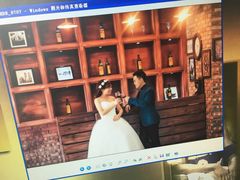 -燕西婚纱摄影工作室(友盛上都写字楼店)