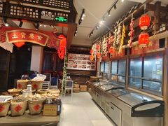 -唐师傅湘西名菜馆(武陵路店)