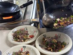 -何永光123鲜牛肉馆(1号店)