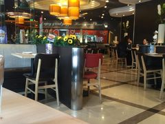 -必胜客(新中纬店)