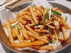 -巴厘龙虾·榜首油焖大虾(音乐学院·沿江酒馆店)