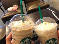 -星巴克(广州南站A18检票口楼上)