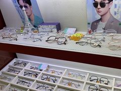 -陕光明眼镜(科创路店)