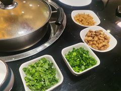 -丫丫汤膳打边炉(宏府408坊店)