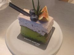 -W COLLECTIVE  DESSERT SHOP
