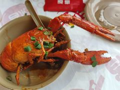 -老街烧烤大排档·地道湖北菜·龙虾馆(汉口火车站店)