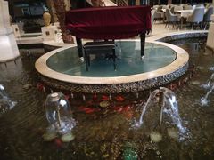 -碧中海汤泉汗蒸酒店