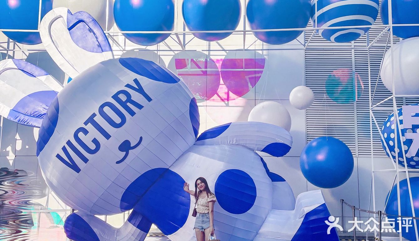 0元拍照🔵 克莱因蓝 VT101维多利广场七周年 