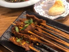 现烤鲜花饼-麦麦山云南菜(复地活力城店)