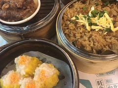 蟹子烧麦皇-点点心点心专门店(湾仔店)
