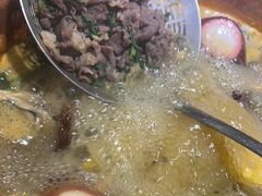 -洱火云南酸菜牛肉火锅(石景山当代商城店)