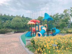 -上海滴水湖皇冠假日酒店