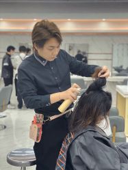点击看大图 -秦·专注剪发