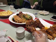 -吴记酱骨炖菜馆(西大直街店)