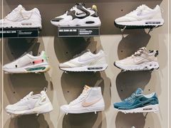 -NIKE品牌体验店(金源新燕莎店)