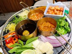 -禄婶鸡煲·打边炉