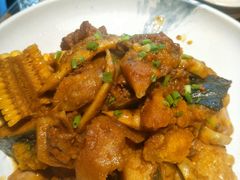 压锅大丰收-95号酱骨·一块豆腐(展春园西路店)