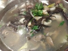 -谢老五跷脚牛肉·非遗传承店