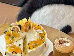 -山与蓝蛋糕(勒泰店)