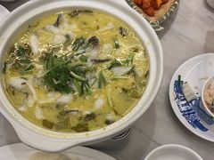 -小菜园新徽菜(南京秦淮龙蟠汇店)