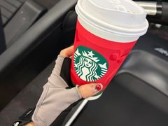 -星巴克(深圳龙岗摩尔城店)
