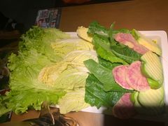 -菌彩云南野生菌火锅(万达广场店)
