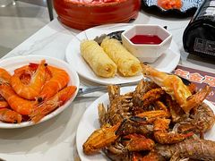 -金马门国际美食百汇(珞喻路店)