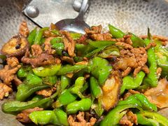 -俏湖兰·辣椒炒个肉(海沧店)