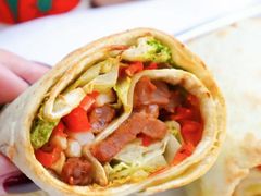 别样牛肉美式酸辣酱大卷-星巴克(来福士办公楼店)