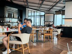 -瑰丽酒店·海吧·天际下午茶·现场DJ·天台酒吧
