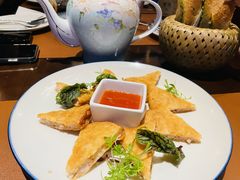 月亮虾饼ShrimpPancakes-Golden Lily河内巴黎法越料理餐厅(建国西路店)