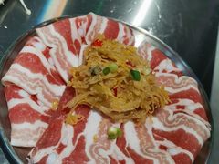 酸菜五花肉-马路牙子烧烤音乐酒馆(望京店)