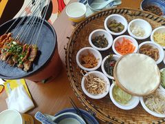 -包整·丝娃娃(一览甲秀楼风景店)