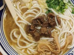 -鑫花溪牛肉米粉(凤凰街创始总店)
