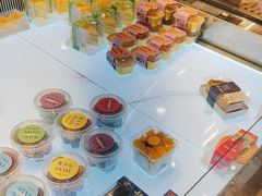 -UH祐禾(武汉武商MALL店)