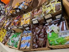 零售区-来伊份(龙之梦长宁店)