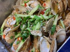 -马路边边串串香(苗栗路店)