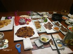 -青瓦餐厅·生鱼片·韩园烤肉(西塔店)