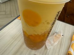 -梅龙镇广场