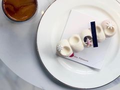 -Fridi Patisserie Cafe