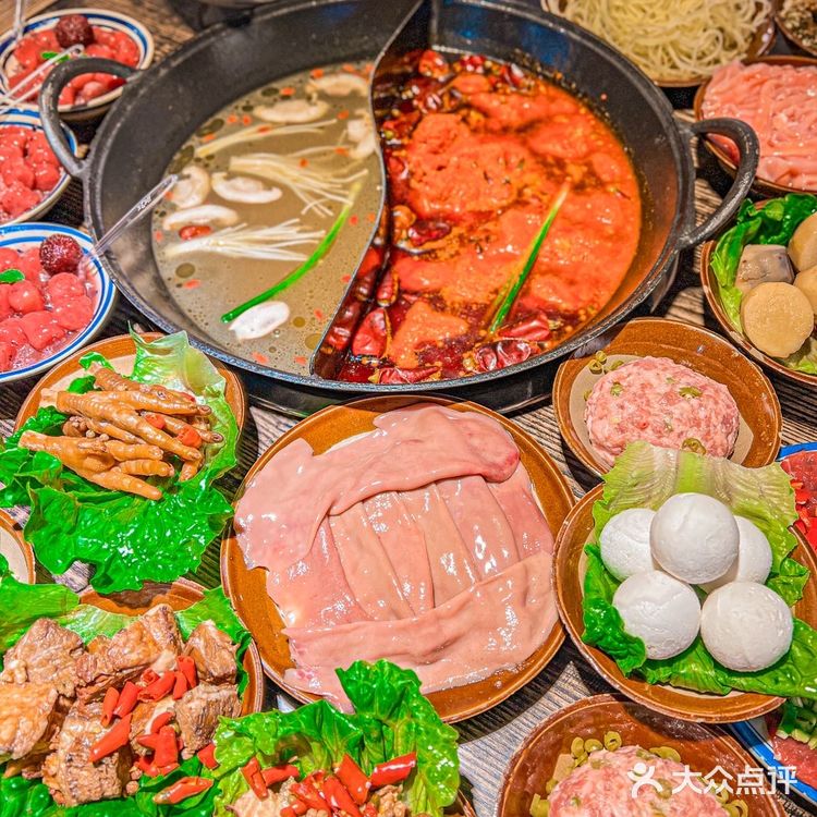 在老街冯校长老火锅吃到了正宗的成都火锅🔥🔥🔥