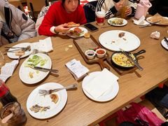 -城市大道红炉披萨烘焙坊