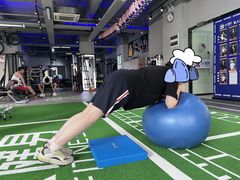 -AK健身普拉提拉伸私教馆(中八店)