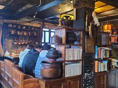 -玛吉阿米·餐吧