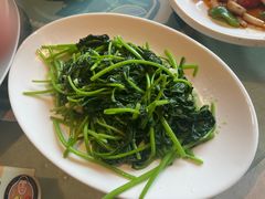 -年辉渔村·非遗传承餐厅(新丰江店)