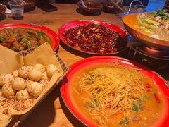 -先启半步颠小酒馆(白麓里店)