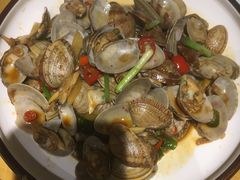 -嘉厨小馆(宜山路店)