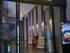 -杏荟旋转餐厅(广州爱群店)