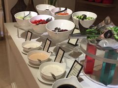 -海口绿发希尔顿酒店-田园汇自助餐·三文鱼·海鲜