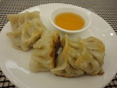 -杭州海华满陇度假酒店